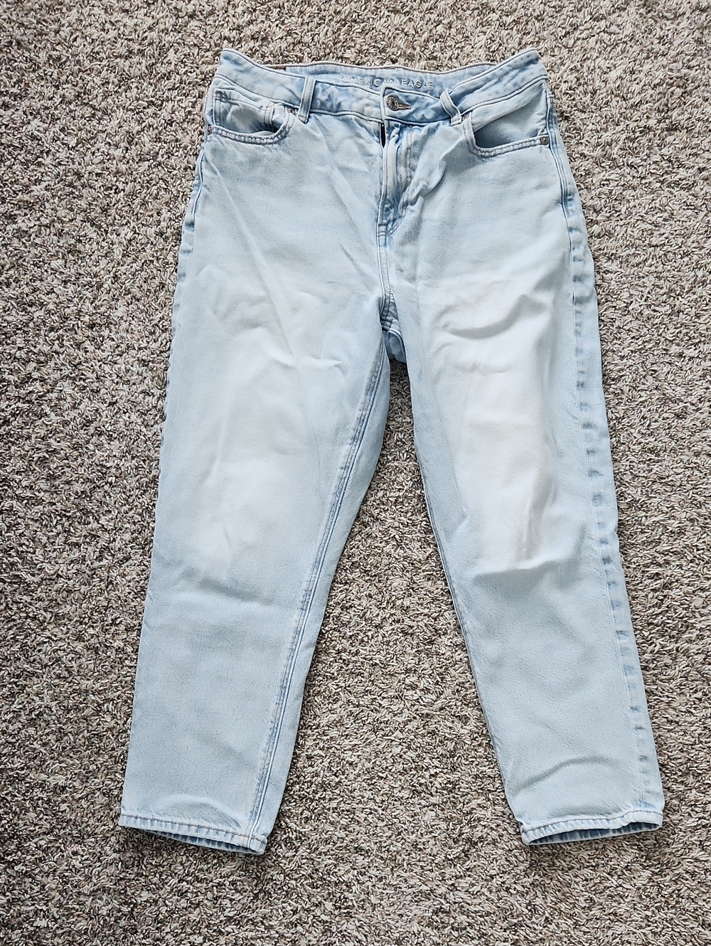 Women’s Light Blue High-Rise Jeans